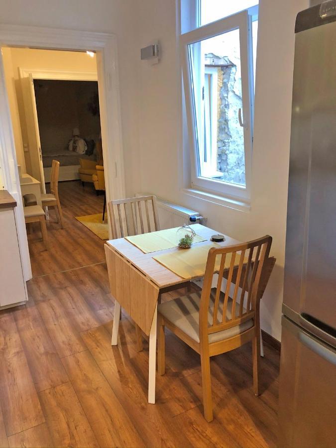 Modern Comfort In Historical Budapeszt Zewnętrze zdjęcie