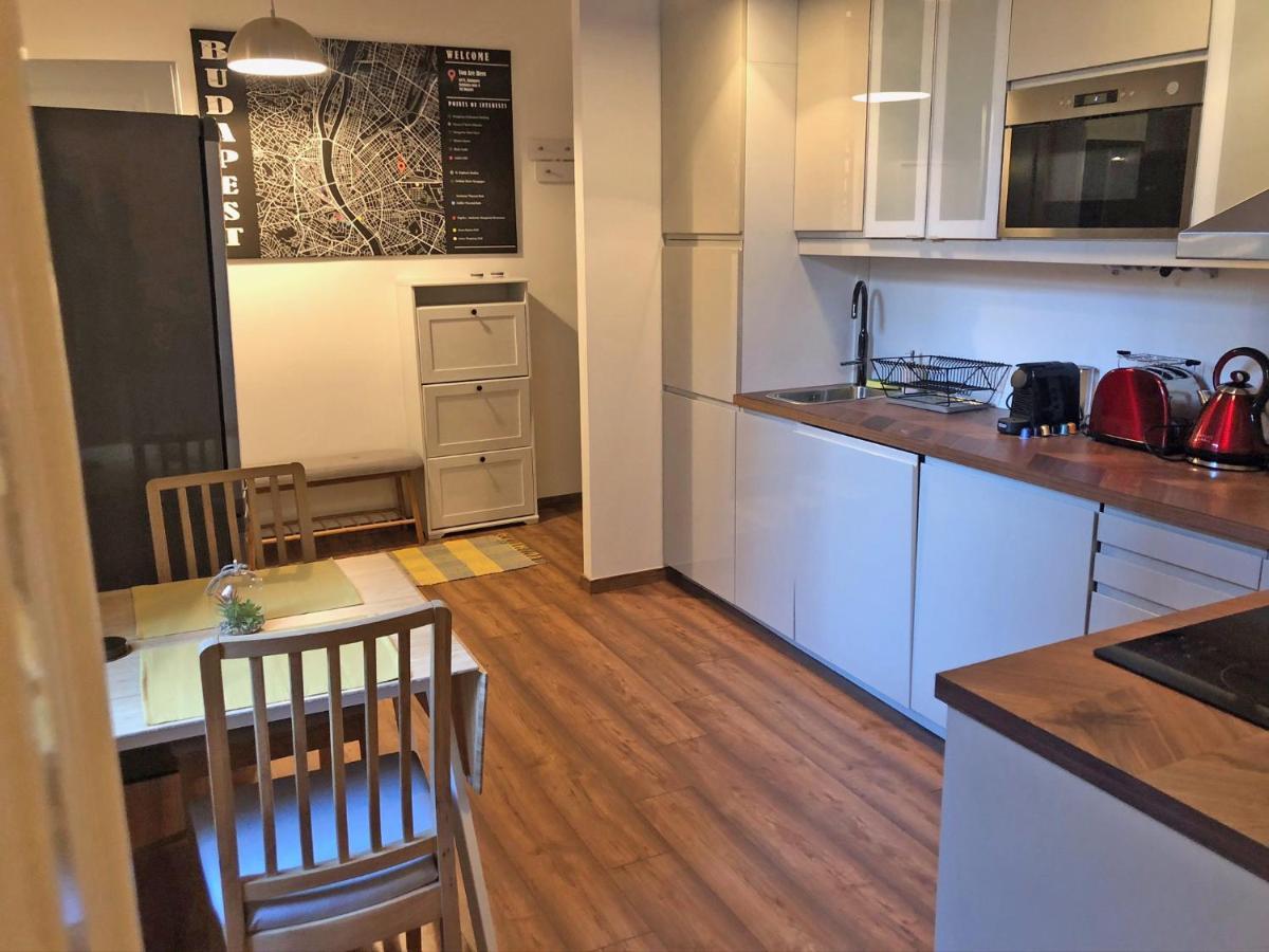 Modern Comfort In Historical Budapeszt Zewnętrze zdjęcie