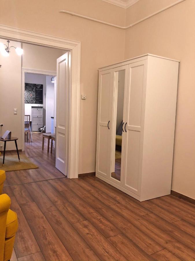 Modern Comfort In Historical Budapeszt Zewnętrze zdjęcie